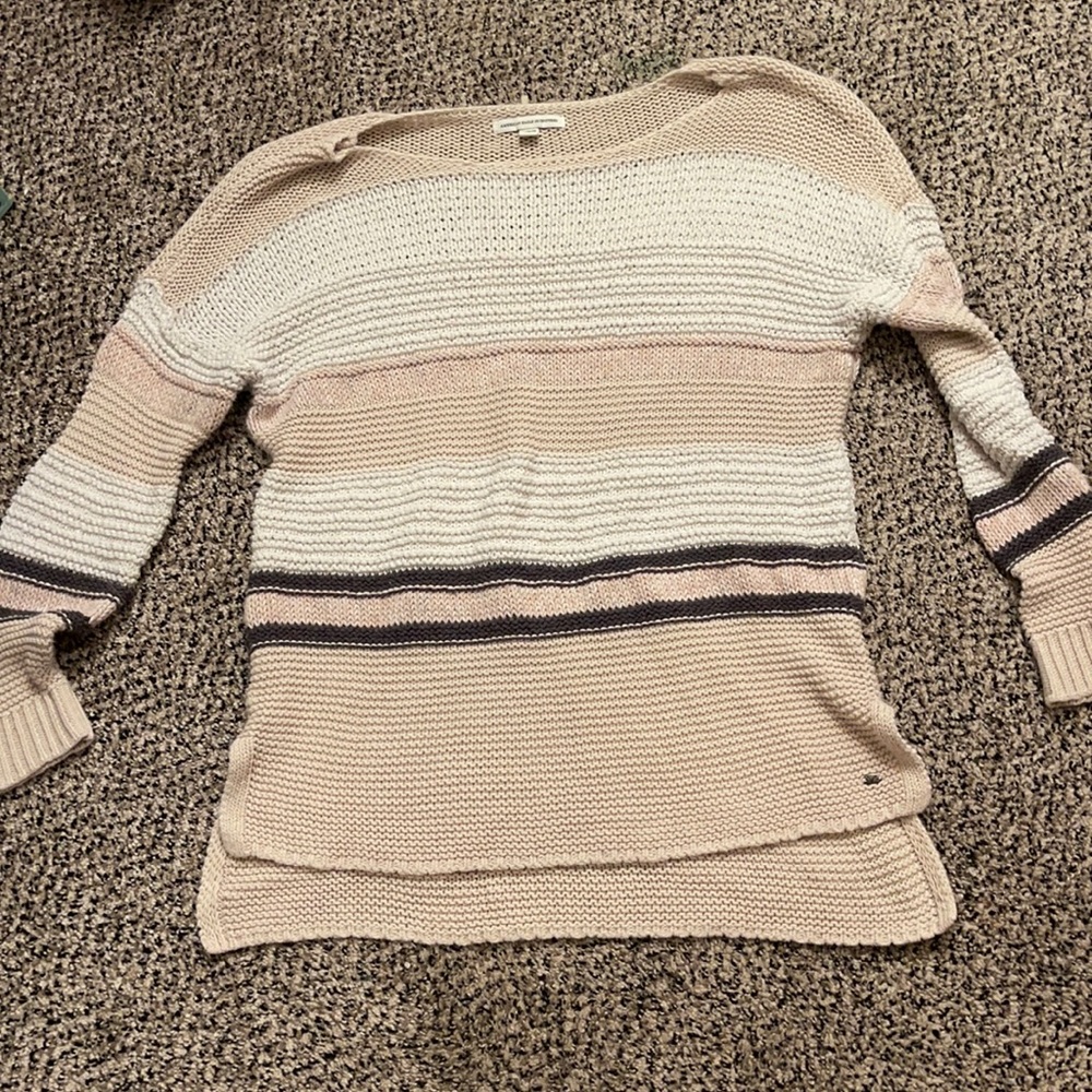 American Eagle sweater. Size- M fits like S